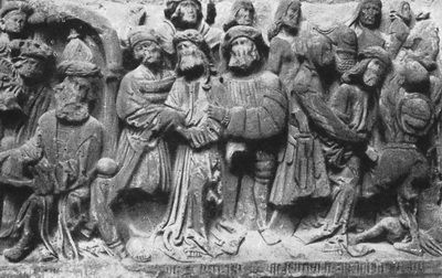 Sandsteinrelief eines Kreuzweges am Chor, von 1520, leider sehr verwittert. „Bürgerliche“ Spätgotik in der Art des Adam Krafft, Nürnberg. Christus vor Pilatus.